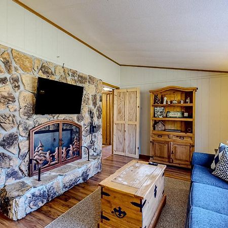 Pine Woods Cabin McHenry Εξωτερικό φωτογραφία