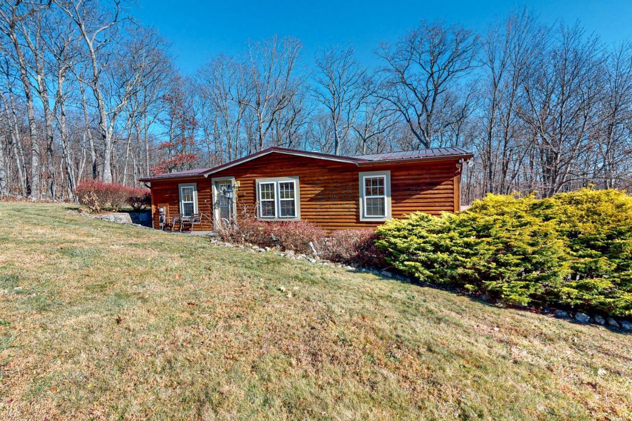 Pine Woods Cabin McHenry Εξωτερικό φωτογραφία